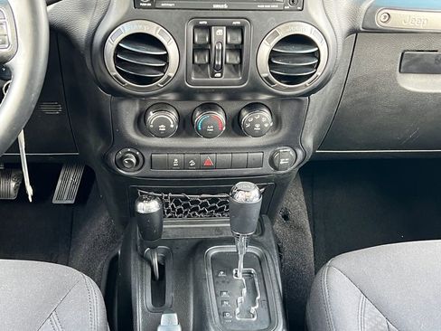 Used 2016 Jeep Wrangler Unlimited Sport w/ Quick Order Package 24S image 13