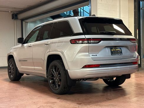 New 2026 Jeep Grand Cherokee Limited image 3