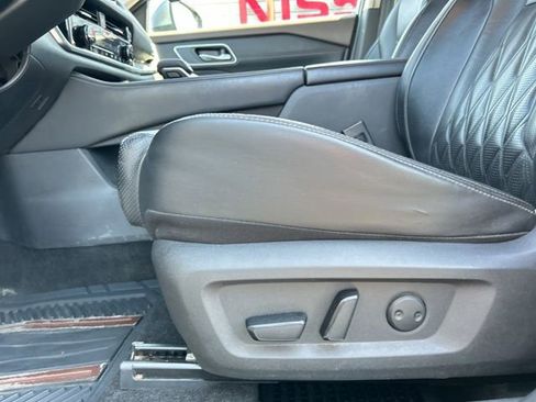 Used 2021 Nissan Rogue Platinum AWD/4WD image 28
