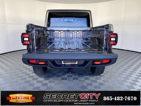 Used 2021 Jeep Gladiator Mojave image 32