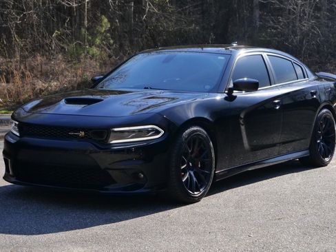 Used 2019 Dodge Charger Scat Pack w/ Dynamics Package image 6