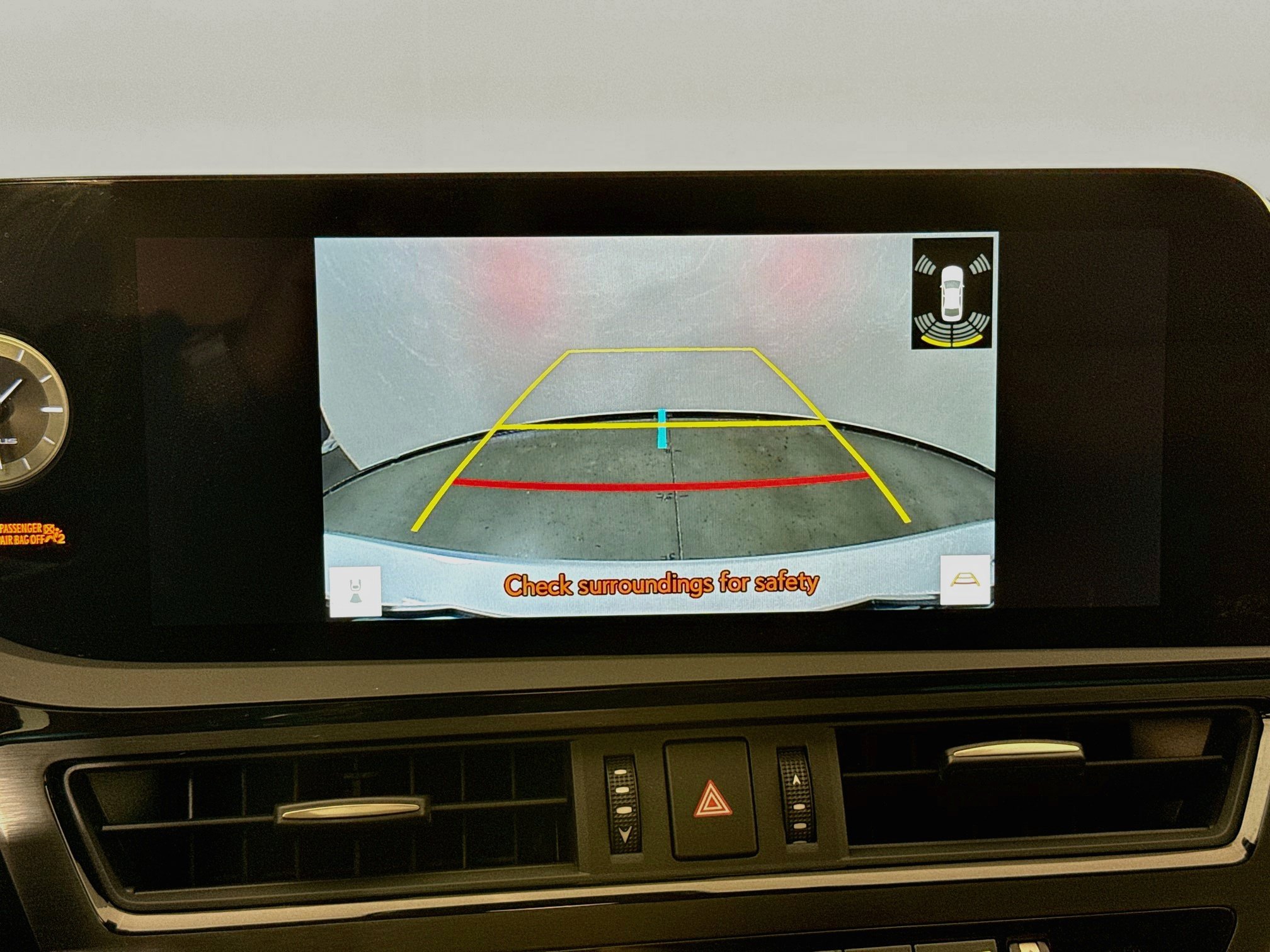 Certified 2025 Lexus ES 300h w/ Premium Package FWD image 16