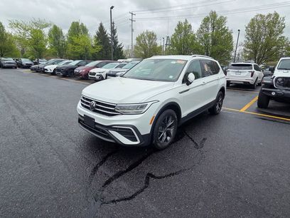 Used 2023 Volkswagen Tiguan SE