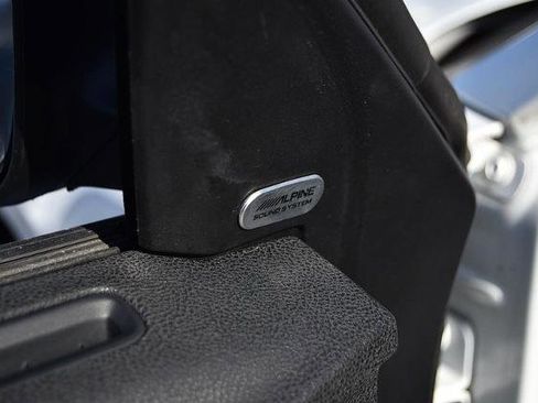 Used 2023 Dodge Charger SXT image 10