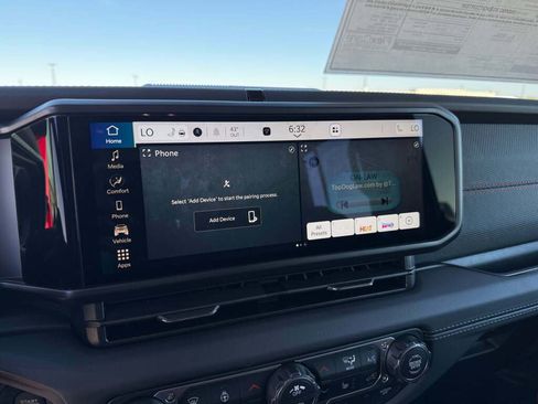 New 2026 Jeep Wrangler Unlimited Rubicon image 30