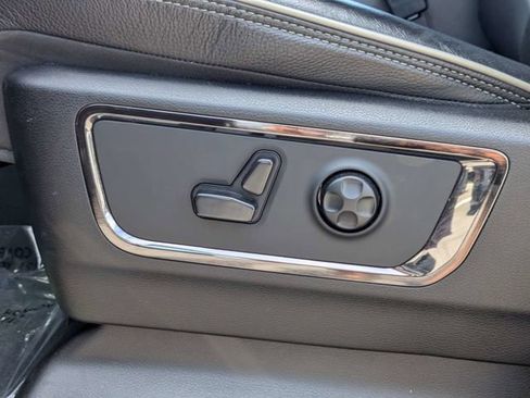 Used 2024 RAM 1500 Limited AWD/4WD image 17