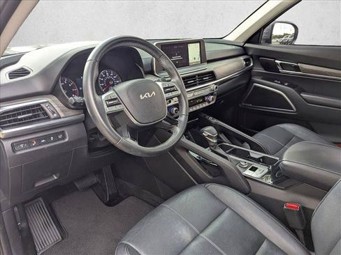 Used 2022 Kia Telluride EX w/ EX Premium Package FWD image 10