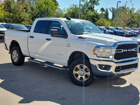 Used 2024 RAM 2500 Big Horn image 1