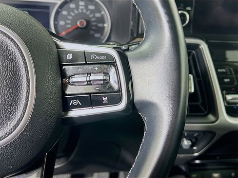 Used 2021 Kia Sorento EX w/ EX AWD X-Line Package image 24