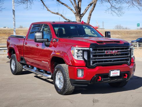 Certified 2022 GMC Sierra 2500 AT4 w/ AT4 Preferred Package image 2