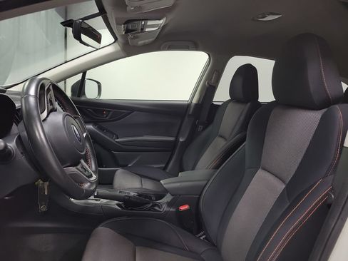 Used 2019 Subaru Crosstrek 2.0i Premium AWD/4WD image 16