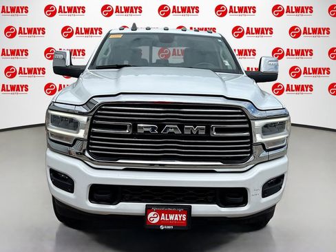 Used 2023 RAM 3500 Laramie AWD/4WD image 2