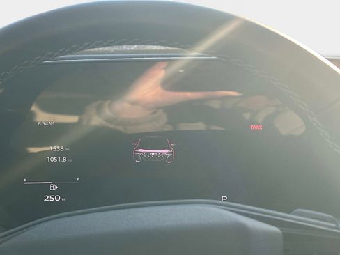 Used 2025 Audi Q5 Premium Plus image 11