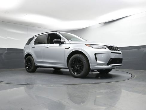 New 2025 Land Rover Discovery Sport S image 26