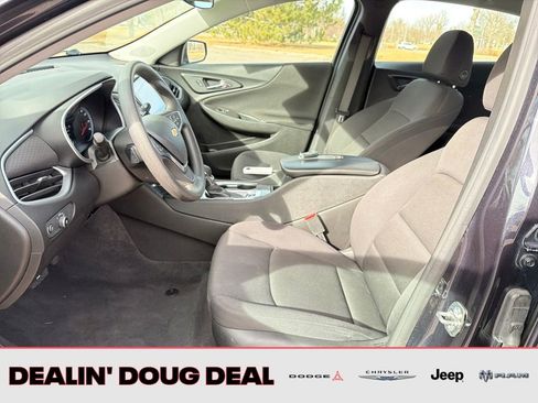 Used 2023 Chevrolet Malibu LT FWD image 9