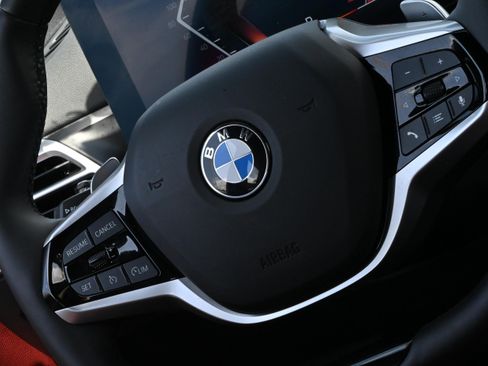 Certified 2025 BMW 330i Sedan w/ Convenience Package RWD image 23