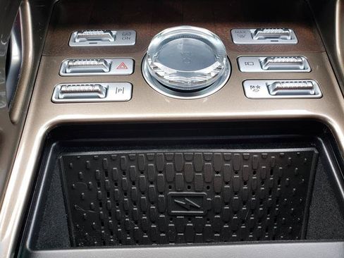 Used 2024 Lincoln Nautilus Black Label AWD/4WD image 24