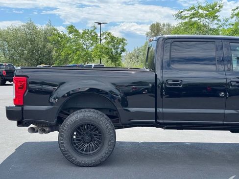 Used 2019 Ford F350 Lariat AWD/4WD image 9