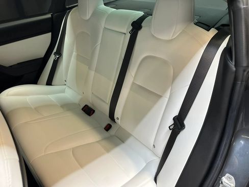 Used 2018 Tesla Model 3 Long Range AWD/4WD image 21