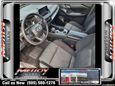 Used 2025 Nissan Rogue SV AWD/4WD image 9