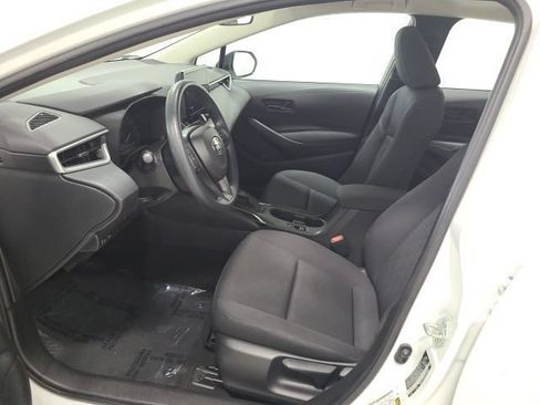 Used 2023 Toyota Corolla LE FWD image 15