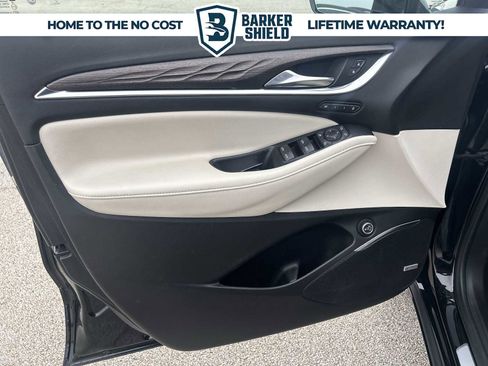 Used 2022 Buick Enclave Avenir w/ Avenir Technology Package AWD/4WD image 22