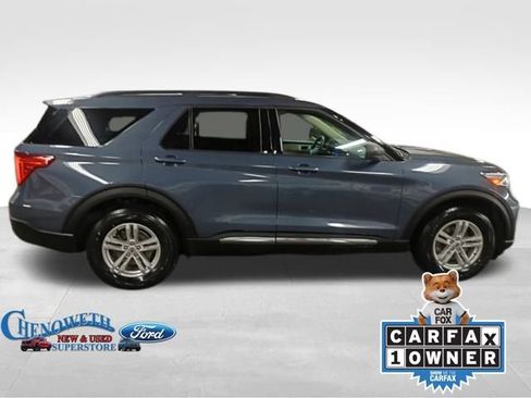 Used 2021 Ford Explorer XLT image 4