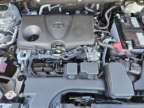 Used 2025 Toyota RAV4 LE image 20