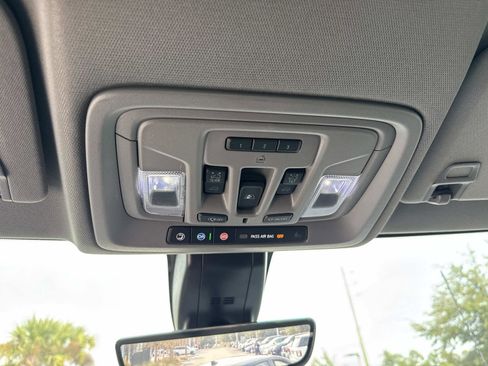 Used 2023 GMC Sierra 2500 Denali w/ Denali Ultimate Package image 26