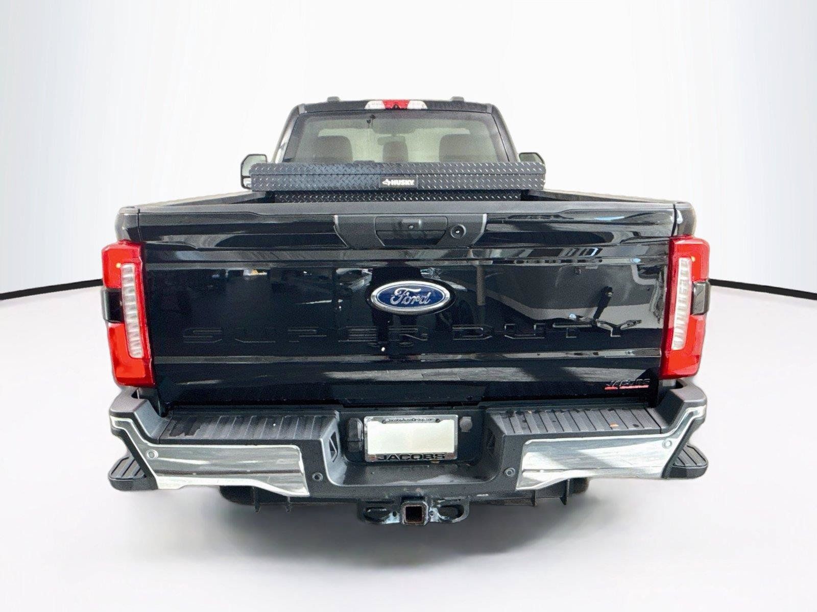 Used 2023 Ford F350 XLT w/ 360-Degree Camera Package AWD/4WD image 4