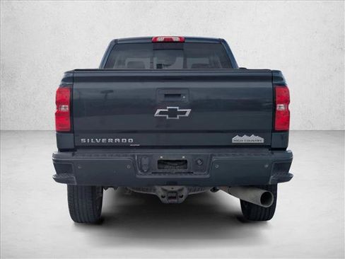 Used 2018 Chevrolet Silverado 2500 High Country w/ Duramax Plus Package image 6