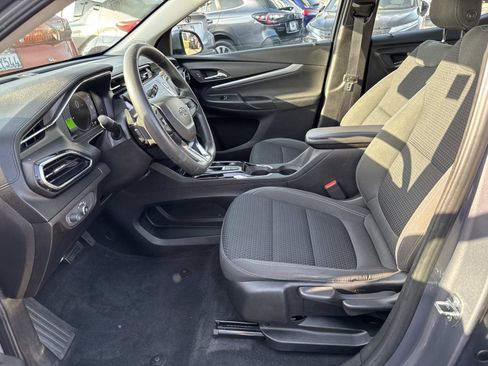 Used 2023 Chevrolet Bolt EUV LT w/ Driver Confidence Package image 20