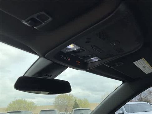 Used 2021 Cadillac XT5 Premium Luxury image 25