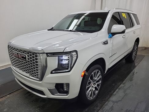 Used 2023 GMC Yukon Denali image 1