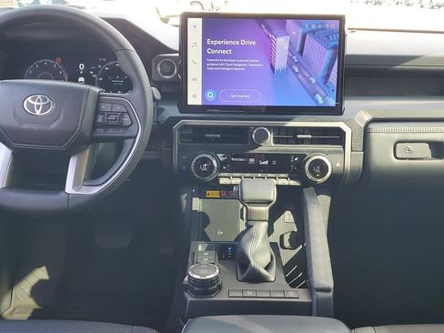 Certified 2025 Toyota 4Runner Limited image 28