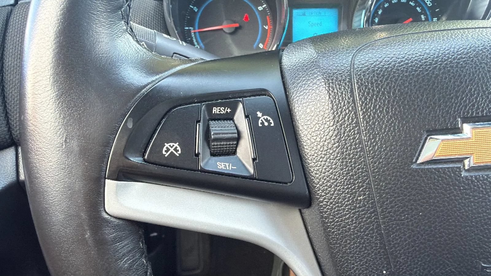 Used 2014 Chevrolet Cruze LTZ w/ RS Package FWD image 37
