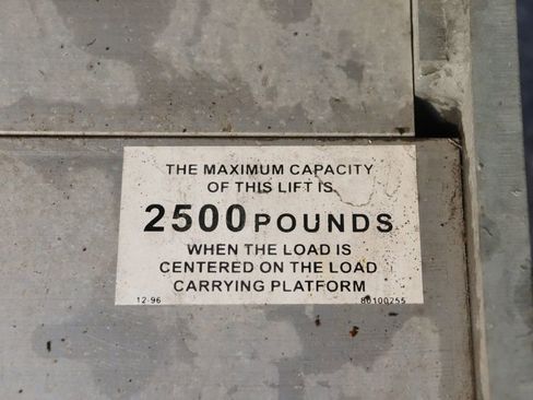 Used 2023 Chevrolet Low Cab Forward 5500XD image 35