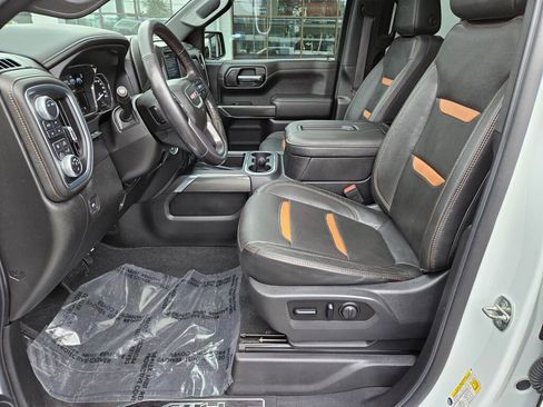 Used 2020 GMC Sierra 1500 AT4 w/ Technology Package AWD/4WD image 21