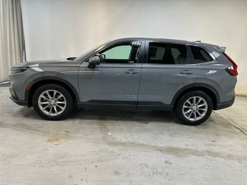 Used 2023 Honda CR-V EX-L image 9
