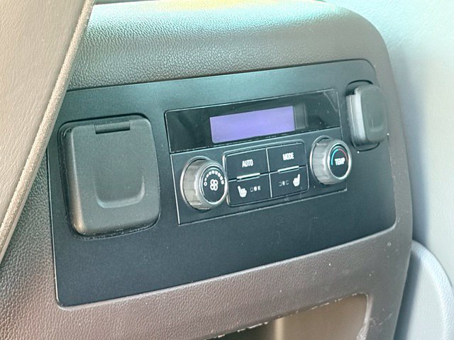 Used 2020 GMC Yukon XL Denali w/ Denali Premium Package AWD/4WD image 30