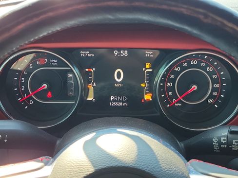 Used 2019 Jeep Wrangler Unlimited Rubicon AWD/4WD image 22
