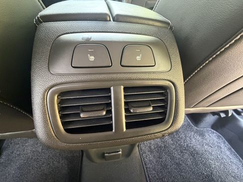 Used 2023 Buick Envision Avenir AWD/4WD image 14