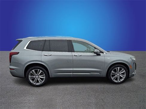 Certified 2023 Cadillac XT6 Premium Luxury w/ LPO, Floor Liner Package image 4