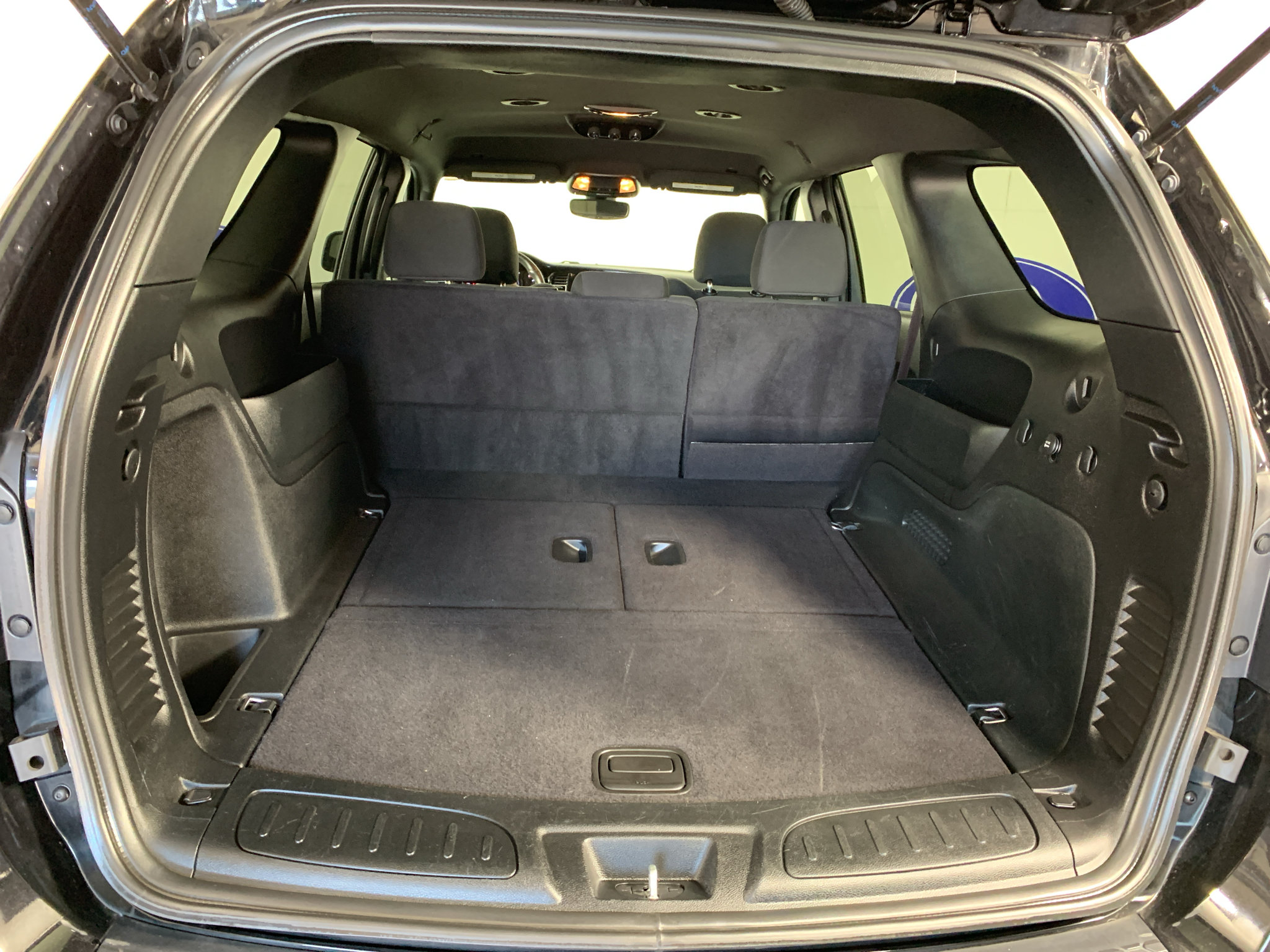 Used 2023 Dodge Durango SXT RWD image 32