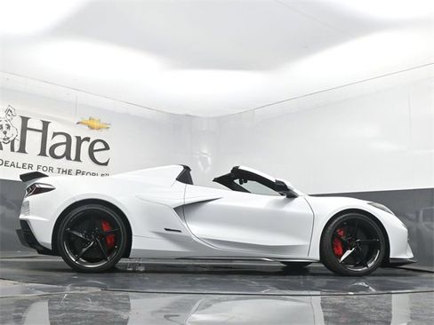 New 2026 Chevrolet Corvette E-Ray w/ Stealth Interior Trim Package image 32