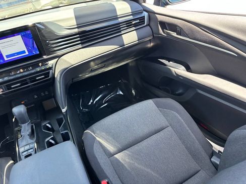 Used 2025 Toyota Camry LE w/ Convenience Package FWD image 14
