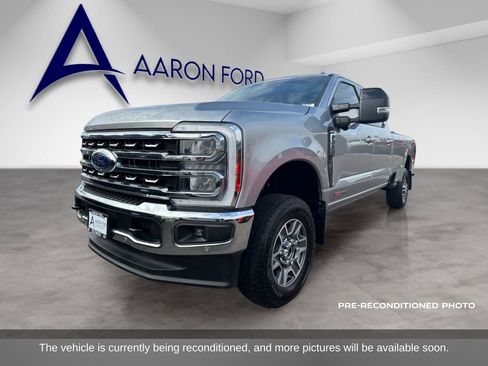 Used 2024 Ford F350 Lariat w/ Lariat Ultimate Package AWD/4WD image 2