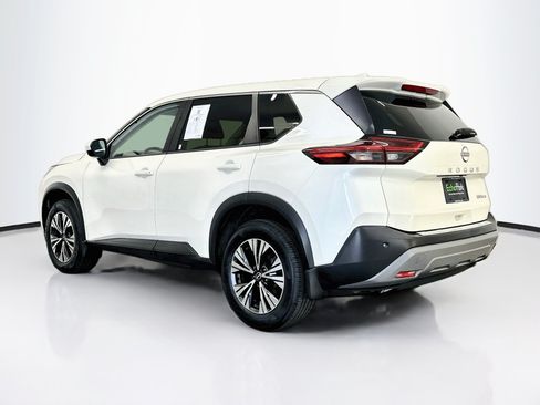 Used 2023 Nissan Rogue SV AWD/4WD image 5