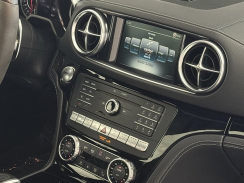 Used 2017 Mercedes-Benz SL 63 AMG SL 63 AMG image 27