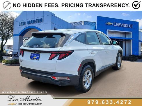 Used 2023 Hyundai Tucson SE FWD image 3